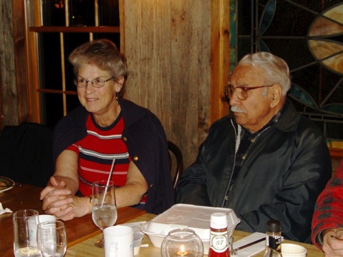2005-11-15 Marcia & Tom at Annual Dutch Treat Diner & Raffle Drawing at Barnsider, Sugar Loaf. DSC00578.jpg